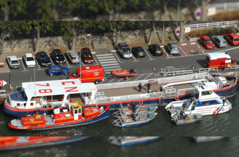 Photo aérienne de l'ancienne peniche servant de base nautique aux sapeurs-pompiers des Yvelines